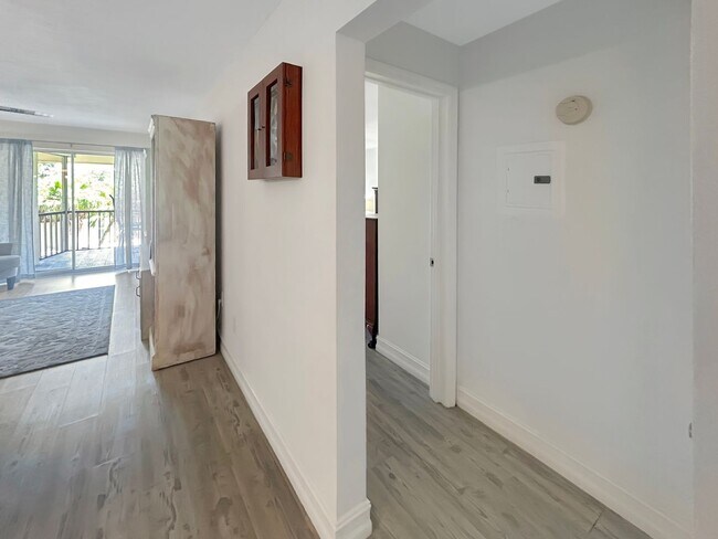 Building Photo - 4901 38th Way S