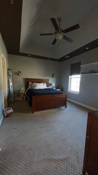 Building Photo - 203 Governors Ct