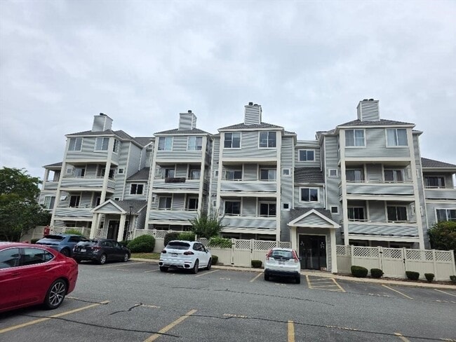 Building Photo - 200 Falls Blvd