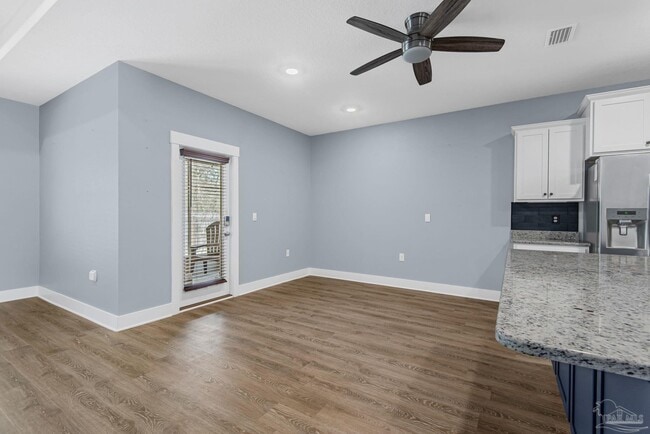 Building Photo - 5761 Danbury Blvd