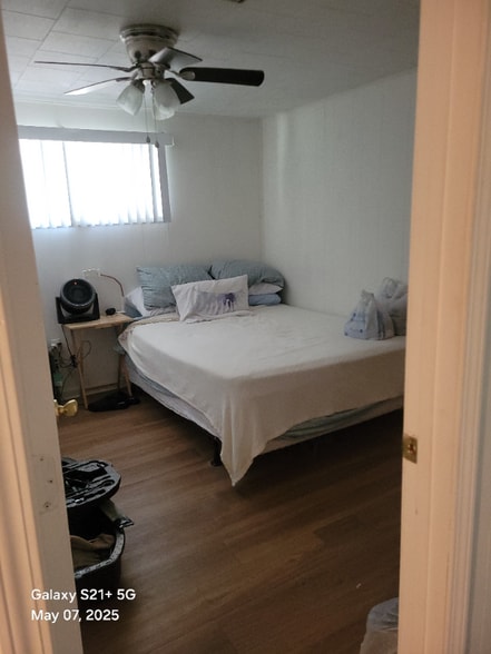 Building Photo - 2604 N M St