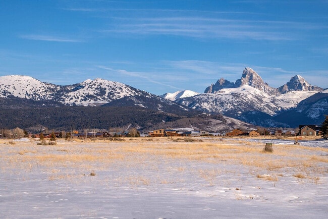 Building Photo - 339 Wild Cat Canyon Loop