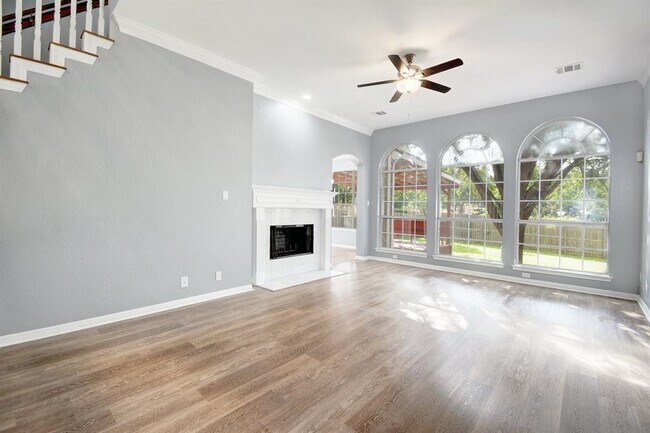 Building Photo - 6563 Needham Ln