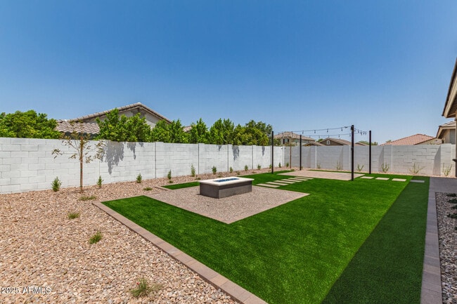 Building Photo - 2808 W Roosevelt Dr