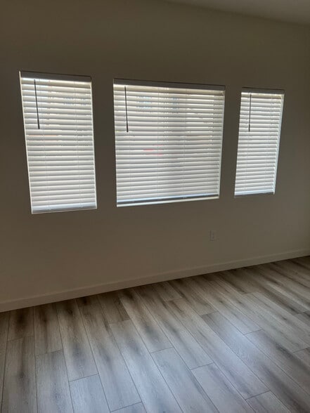 Building Photo - 7160 Vail Rnch Rd