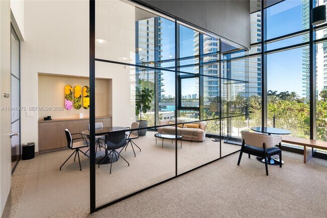 Building Photo - 500 Alton Rd