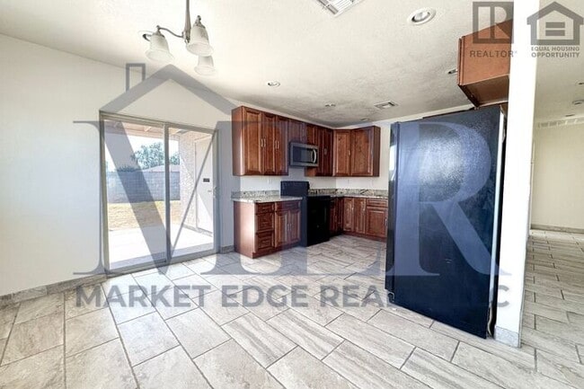 Building Photo - 3Bed/2Bath House 35th Ave/Bethany! NO CREDIT CHECK - RV GATE, NO HOA!