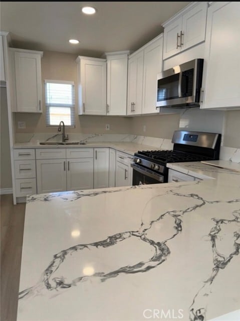 Building Photo - 12758 Magnolia Ave