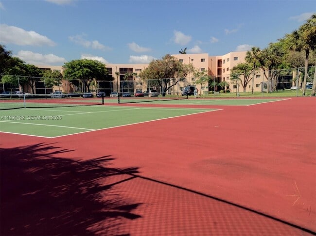 Building Photo - 8760 SW 133rd Avenue Rd