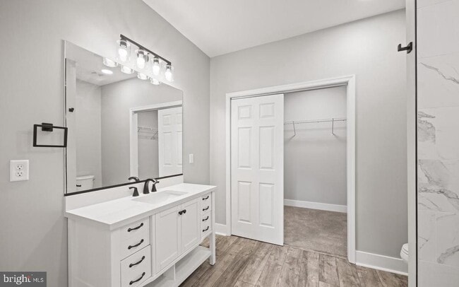 Building Photo - 29345 Greenfield Ave