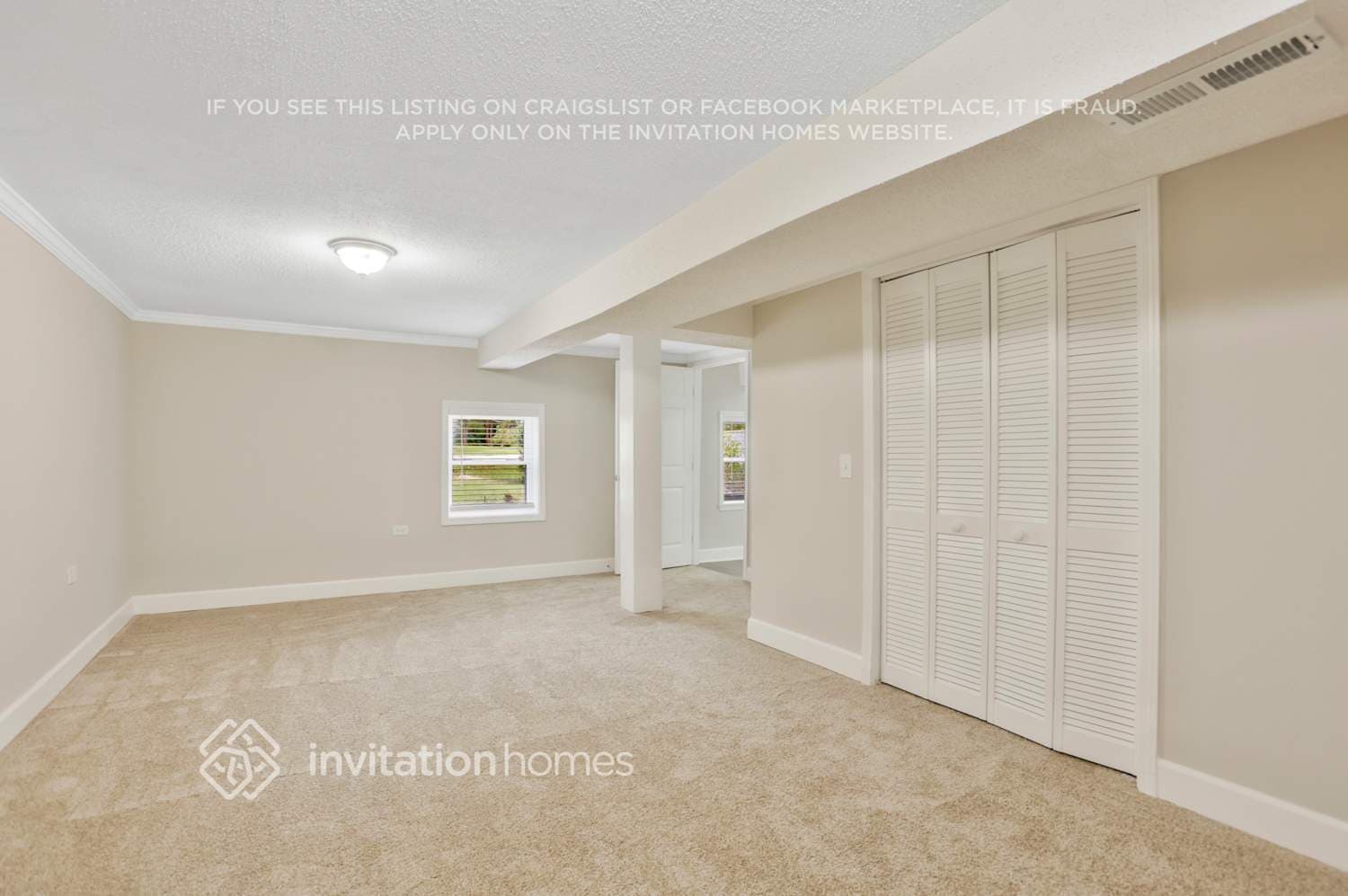 Building Photo - 7216 Pinecrest Dr