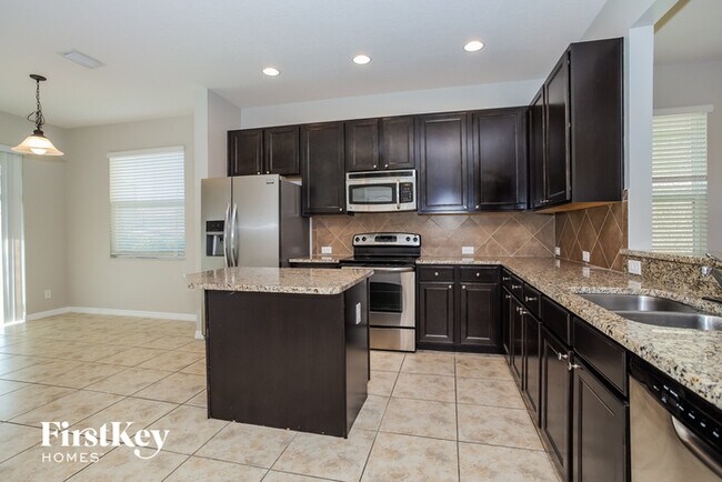 Building Photo - 5123 Northlawn Way