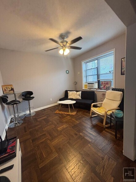 Building Photo - RICHMOND TERRACE