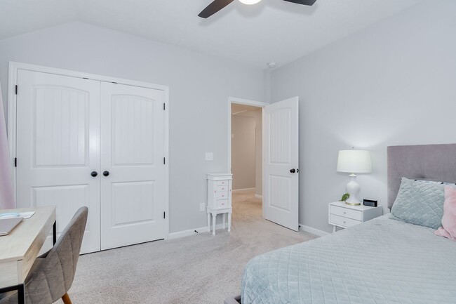 Building Photo - Haynes Station - 4 Bedroom 2.5 Bath