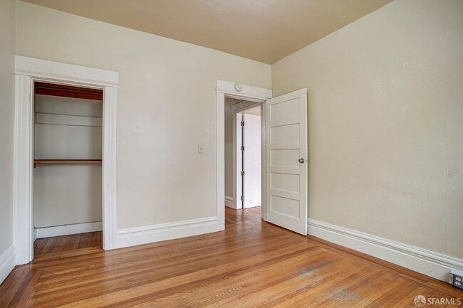 Building Photo - 1342 11th Ave