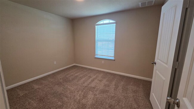 Building Photo - 146 Arrowhead Vine St