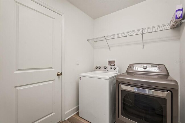 Building Photo - 3140 Sweet Acrs Pl
