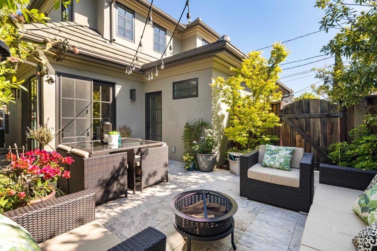 Building Photo - 140 Tennyson Ave