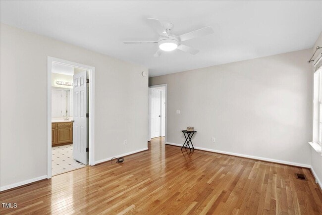 Building Photo - 624 Deacon Ridge St