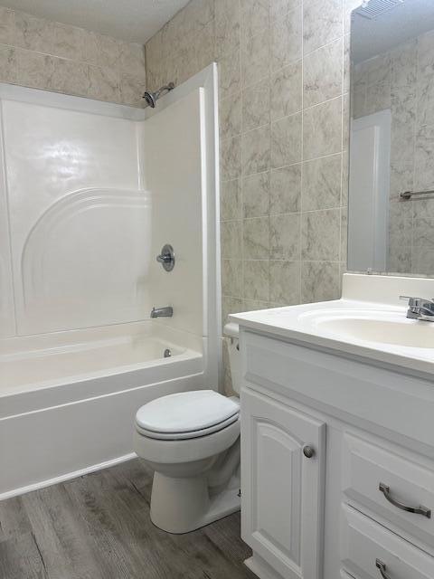 Building Photo - 3095 Brookside Dr NW