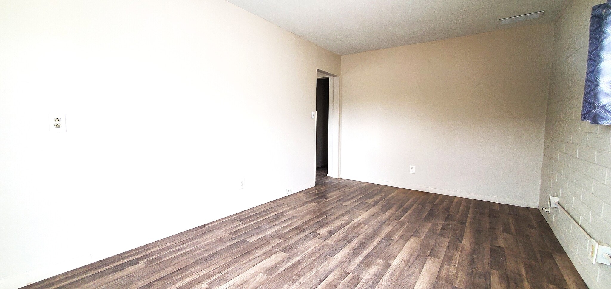 Livingroom - 1205 W Center St