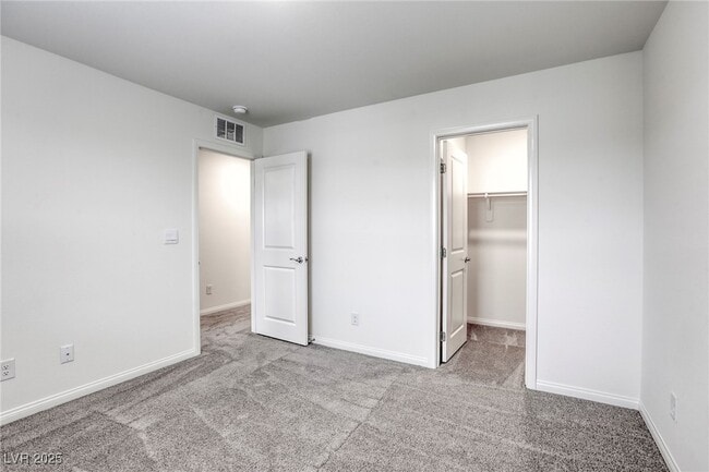 Building Photo - 4104 Agama St