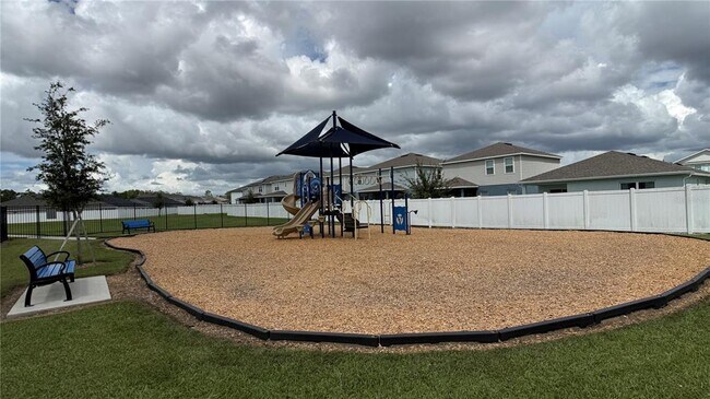 Building Photo - 648 Bloom Terrace