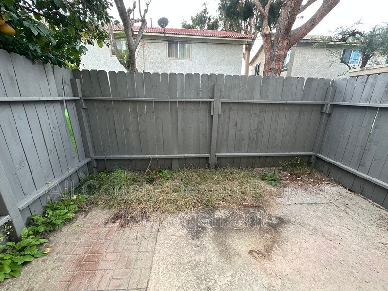 Building Photo - 74621 Shadow Hills Rd