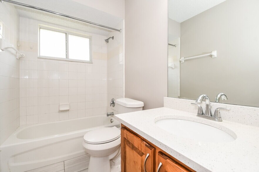 Building Photo - 1223 Summer Springs Drive
