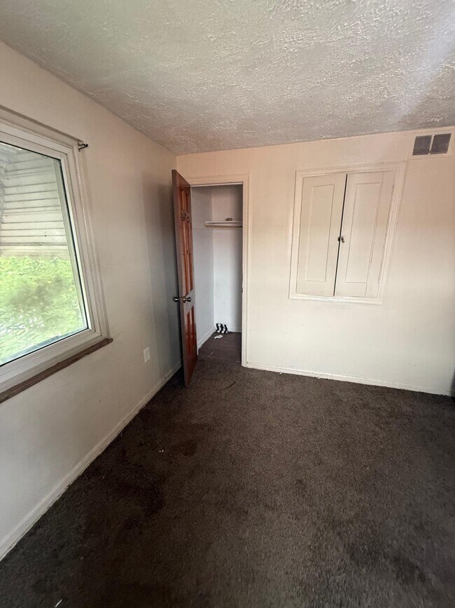 Building Photo - 20801 Crystal Ave