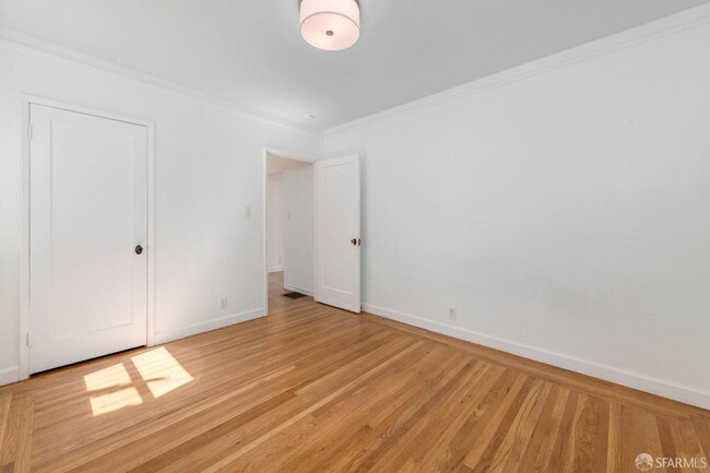 Building Photo - 3319 Herrier St