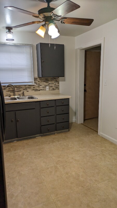 Building Photo - 2114 2nd Ave N