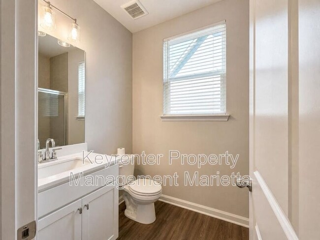Building Photo - 101 Honeydew Ln