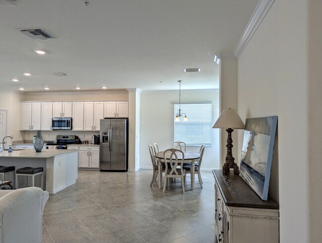 Building Photo - 923 Tidewater Shores Loop