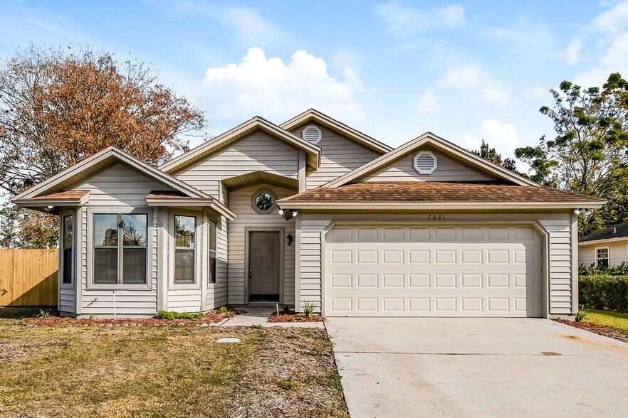 Primary Photo - 7631 Collins Ridge Blvd