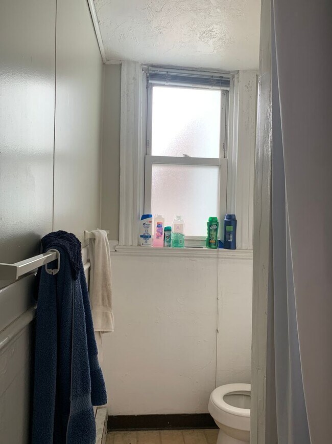 Building Photo - 4103 Allequippa St