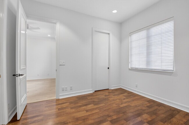 Building Photo - 17921 Villa Club Way