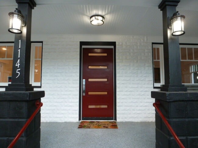 Building Photo - Historic Building in West Reno for Sale or Rent