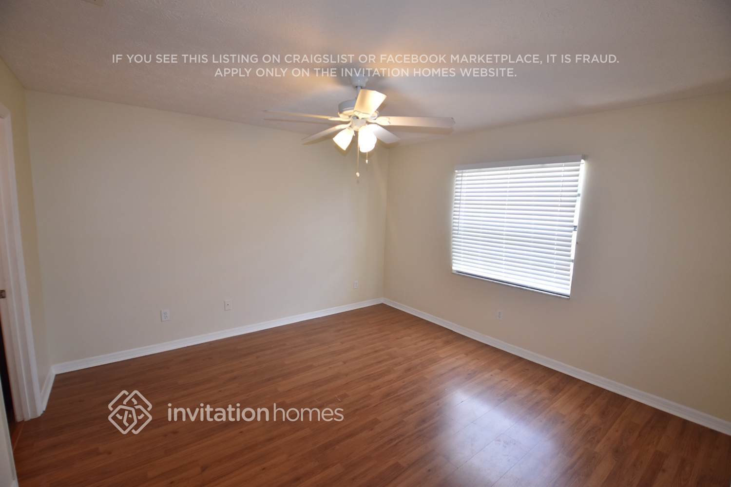 Building Photo - 8685 Brackenwood Dr