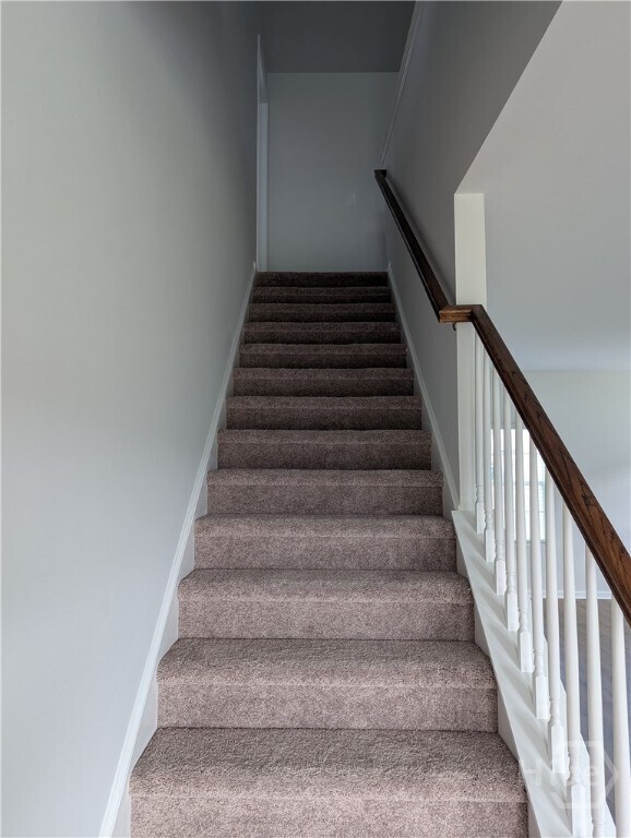 Building Photo - 115 Stillhouse Dr