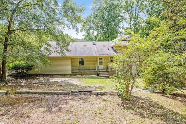 Building Photo - 221 Waxhaw Dr