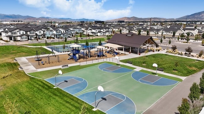 Building Photo - Parkview Towns