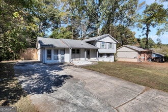 Building Photo - 6575 Hidden Brook Trail