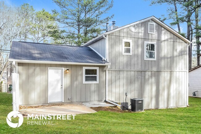 Building Photo - 5437 Mallard Trail