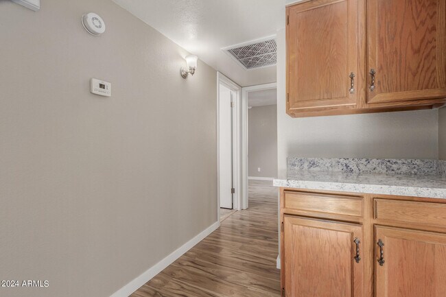 Building Photo - 2834 S Ext Rd