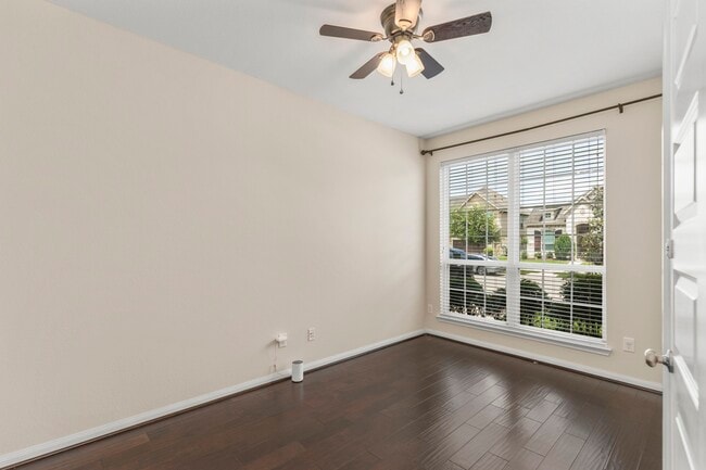 Building Photo - 5314 Belle Manor Ln