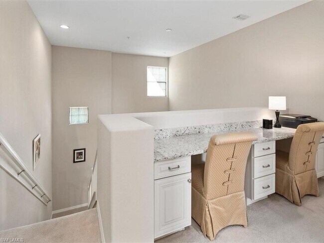 Building Photo - 9071 Albion Ln N