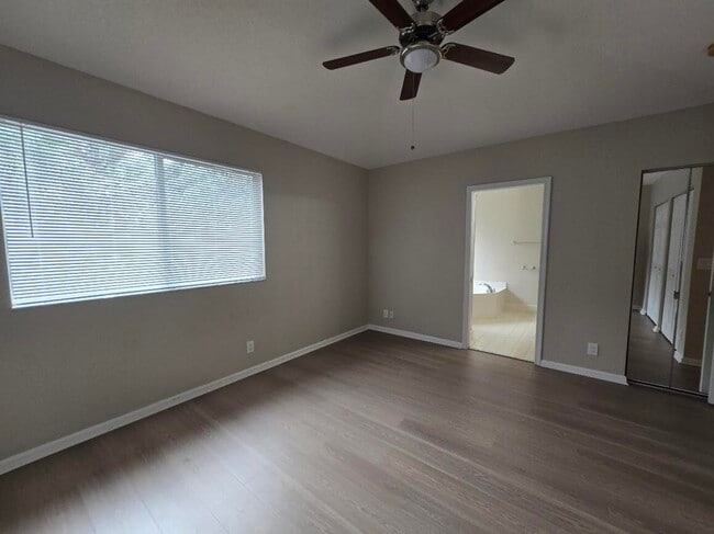 Building Photo - 2349 Center Stone Ln