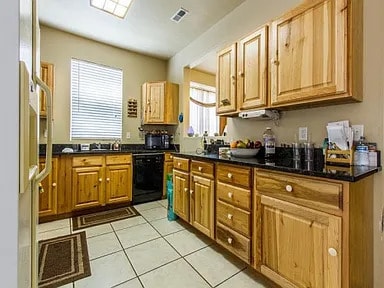 Building Photo - 11757 S Grandville Ave