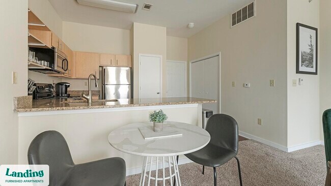 Building Photo - 205 Pasadena Pl